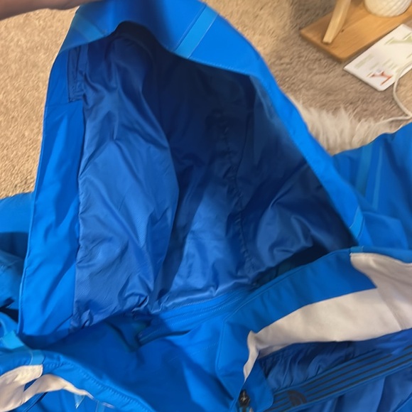 Women’s North Face ski jacket with recco - Picture 12 of 16